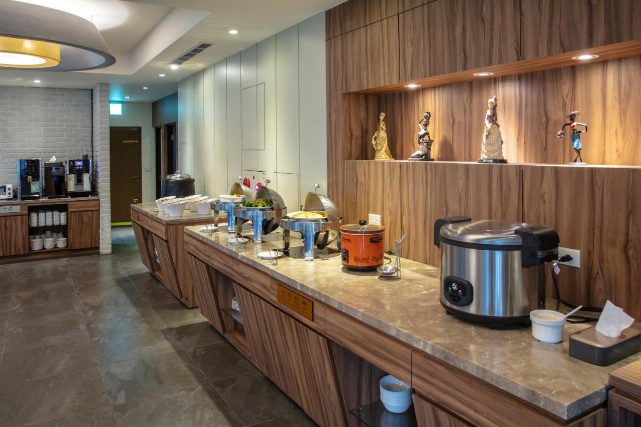 雲富大飯店 Hotel Cloud-Zhongshan Tajpej Zewnętrze zdjęcie