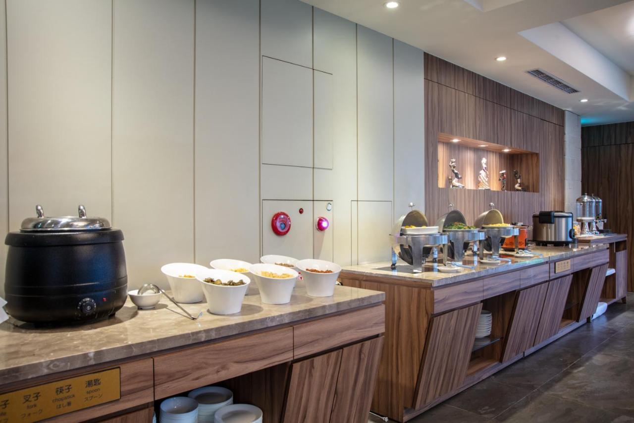 雲富大飯店 Hotel Cloud-Zhongshan Tajpej Zewnętrze zdjęcie
