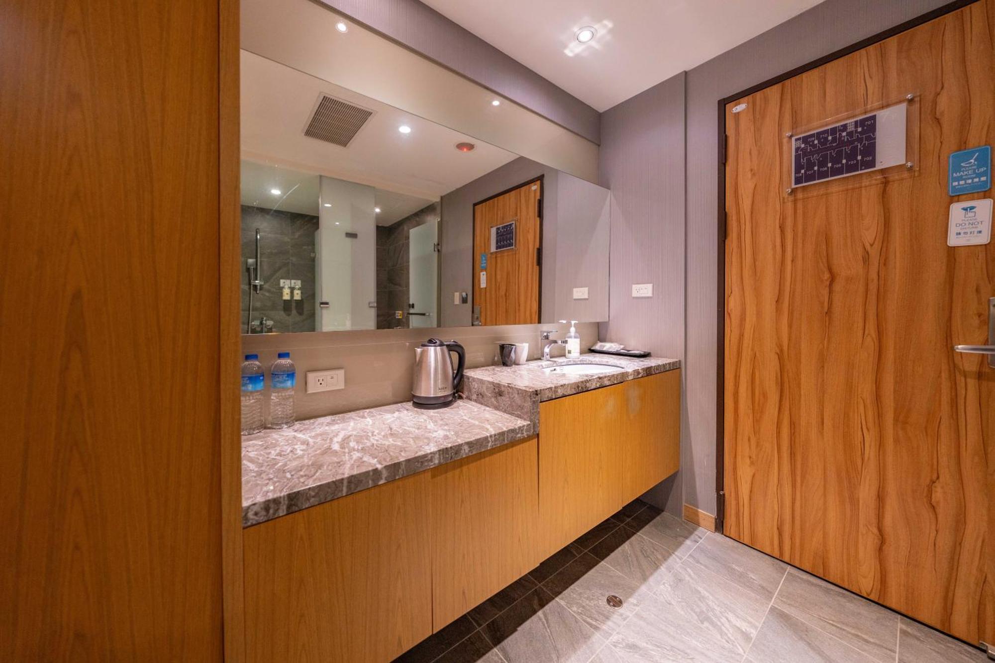 雲富大飯店 Hotel Cloud-Zhongshan Tajpej Zewnętrze zdjęcie