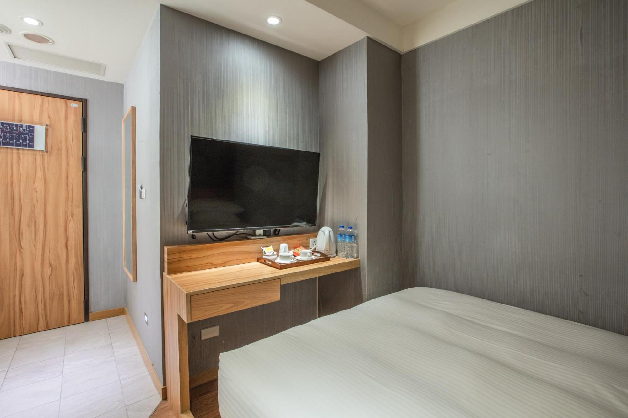 雲富大飯店 Hotel Cloud-Zhongshan Tajpej Zewnętrze zdjęcie