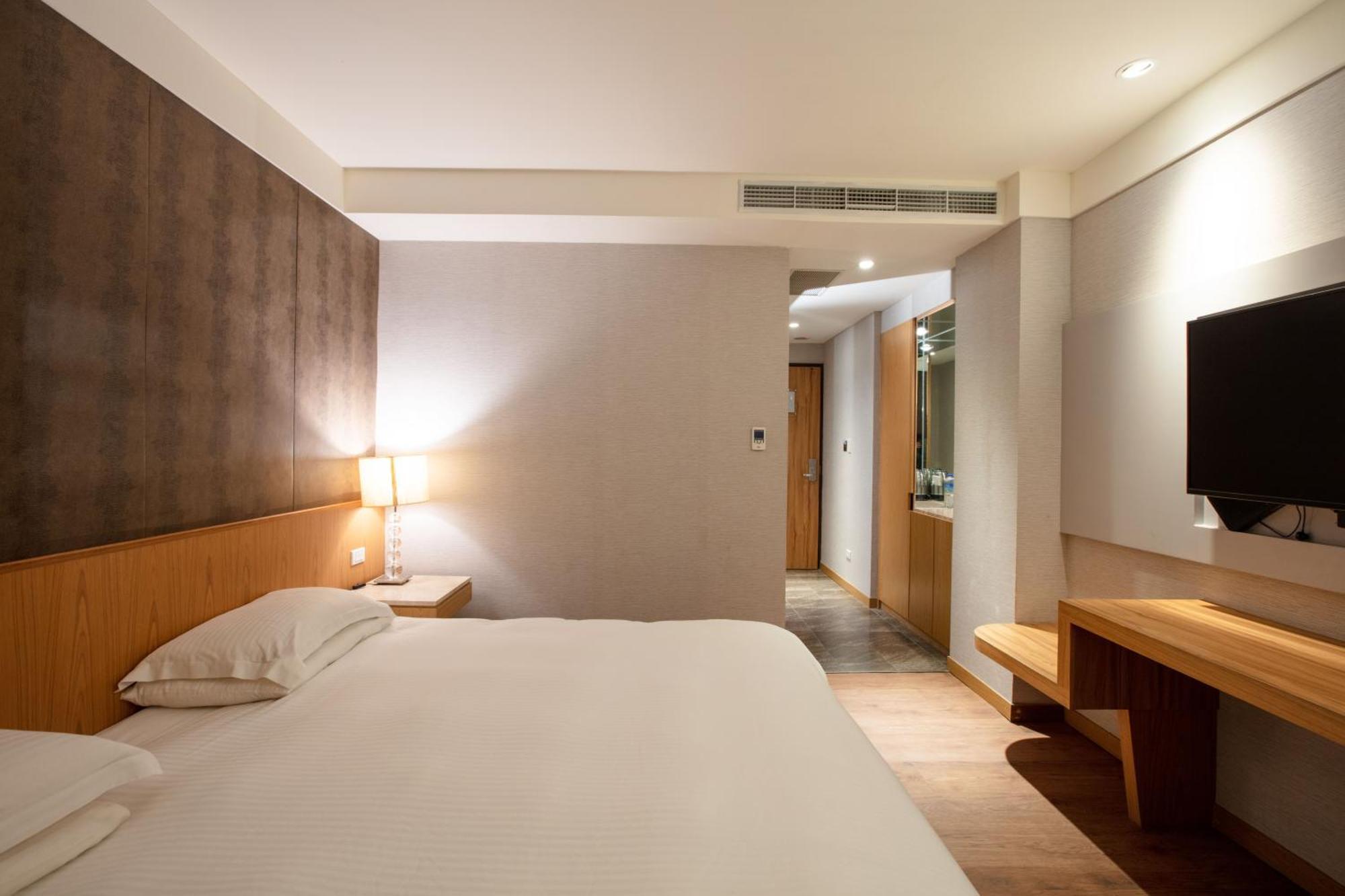 雲富大飯店 Hotel Cloud-Zhongshan Tajpej Zewnętrze zdjęcie